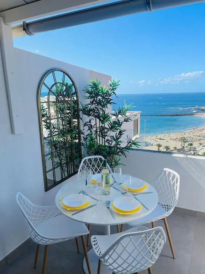 La Dolce Vita Penthouse 2 Bedroom Apartment Arona  Spain