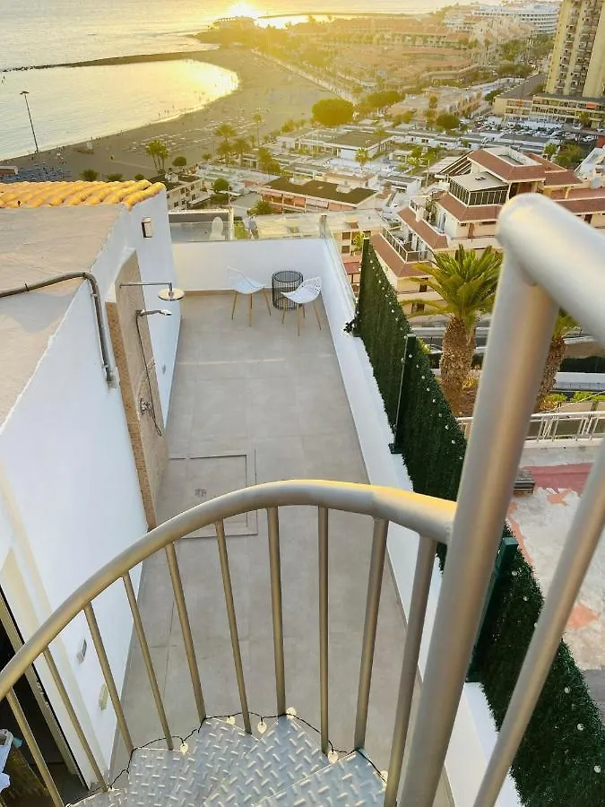 La Dolce Vita Penthouse 2 Bedroom Apartment アロナ