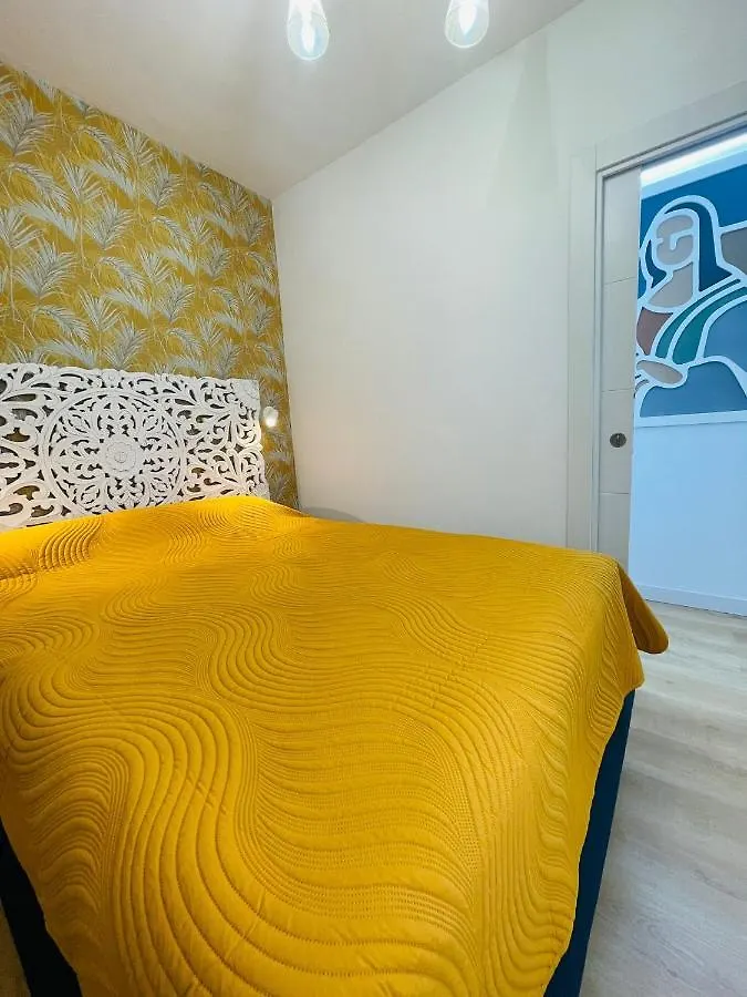 La Dolce Vita Penthouse 2 Bedroom Apartment Arona