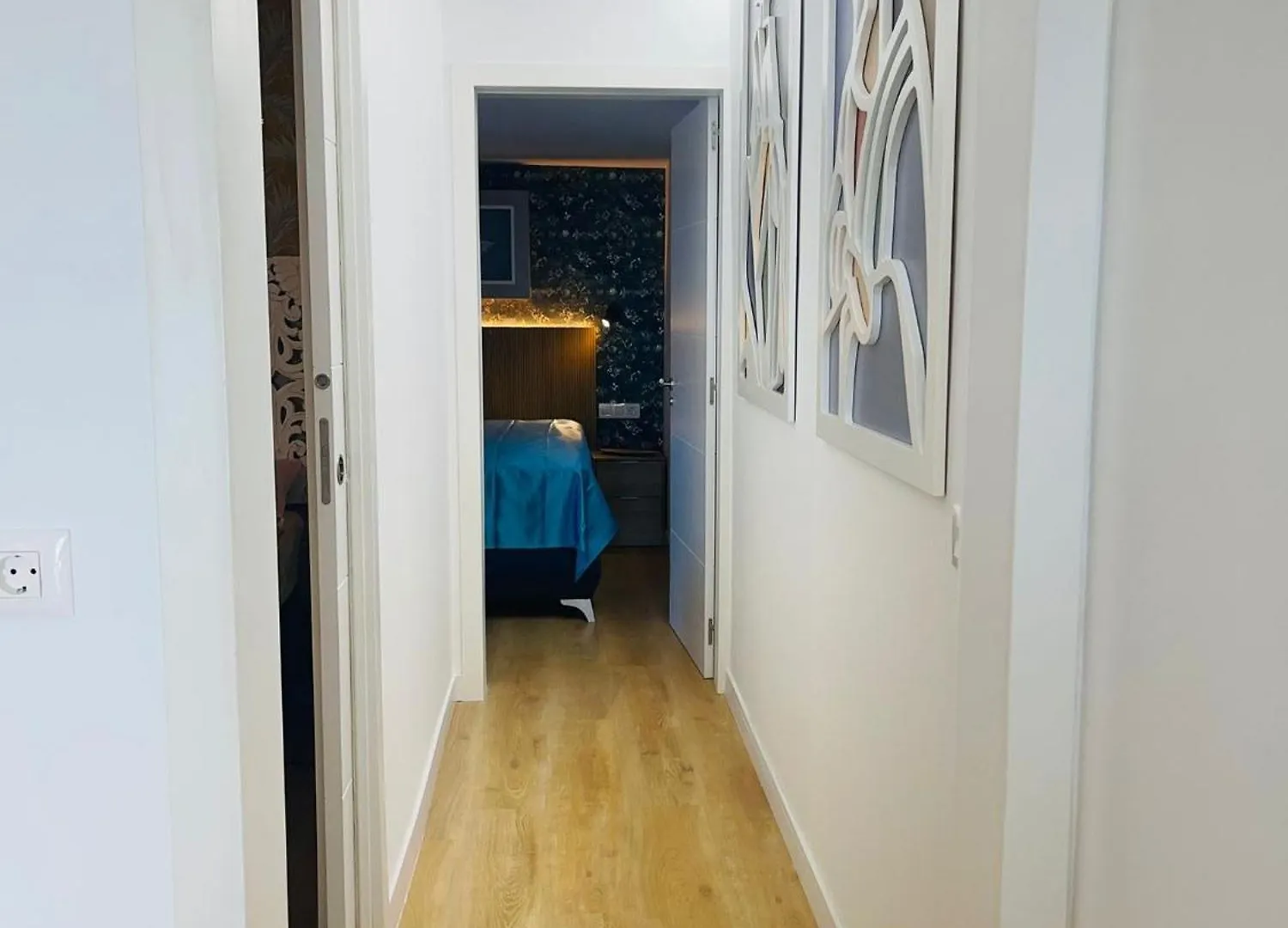 La Dolce Vita Penthouse 2 Bedroom Apartment アロナ