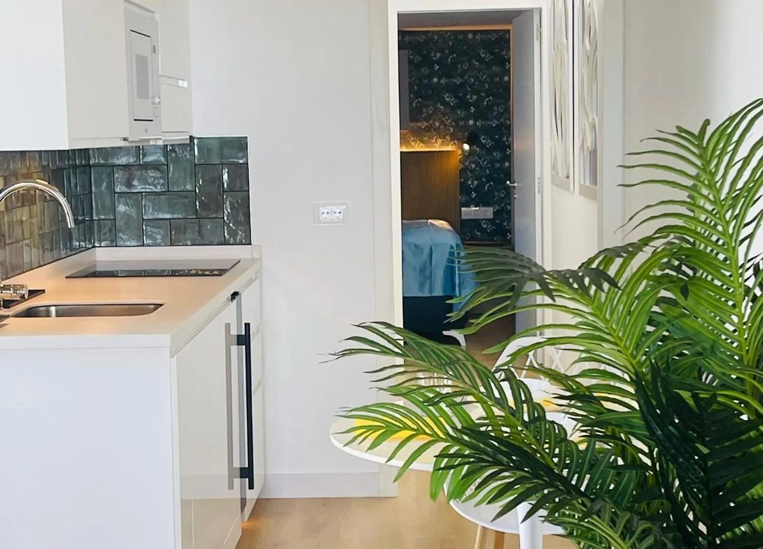 La Dolce Vita Penthouse 2 Bedroom Apartment Arona